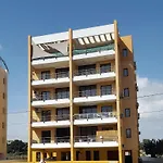 Apartment Mirabella Mackenzie 1 Bedroom Flat Near The Sea Larnaca
