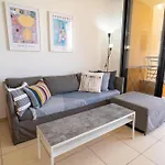 Mirabella Mackenzie 1 Bedroom Flat Near The Sea *