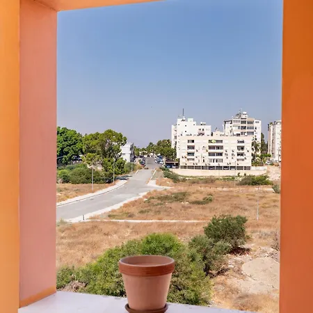 Mirabella Mackenzie 1 Bedroom Flat Near The Sea *