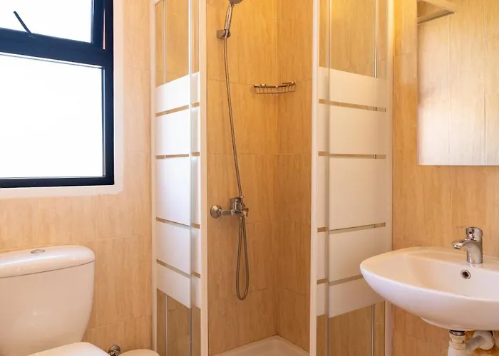 Mirabella Mackenzie 1 Bedroom Flat Near The Sea Apartmán *